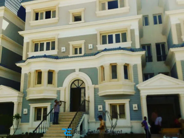 فيلا للبيع فى ماونتن فيو هايد بارك بموقع مميز جدا سارع بالحجز