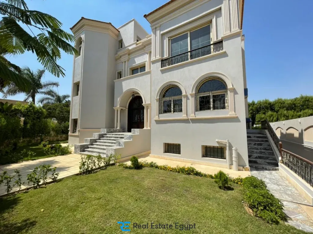 At an attractive price a 500 sqm villa in Fountain Park Fifth Settlement with a wonderful view