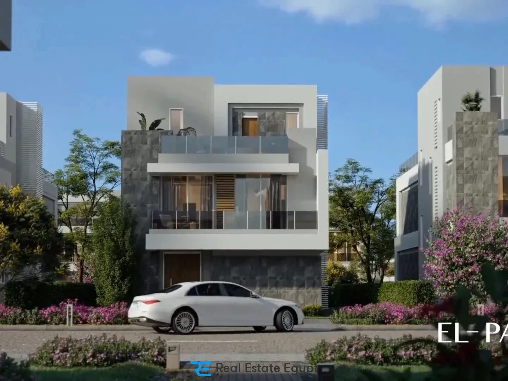 Find out the price of a 340 meter villa in El Patio Town Compound