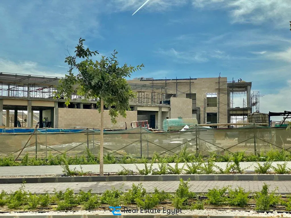 Learn about the details of booking your distinguished unit in Green Square Sabbour and buy now