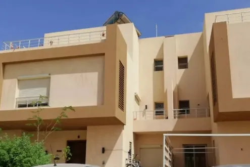 بسعر مغري تاون هاوس 283 م في جراند هايتس 6 أكتوبر فيو رائع