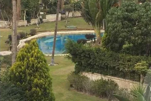 توين هاوس رائعة 300م للبيع في موقع مميز جدا داخل بيل فيل