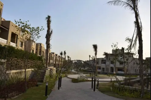 سارع بالحجز في كمبوند جرين 4 أكتوبر وحدات تبدأ مساحاتها من 265 متر