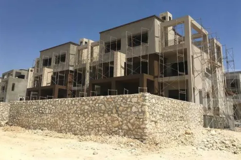 عرض متميز تاون هاوس 256 متر للبيع في كمبوند نيو جيزة 6 أكتوبر بموقع مميز