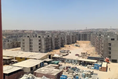 شقة 152 متر في فيفث سكوير لاول مرة بدون مقدم او دفعات استلام مع تسهيلات 8 سنوات