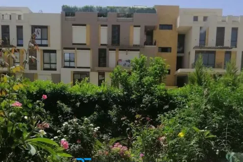 شقق جاهزه للبيع في ايست تاون