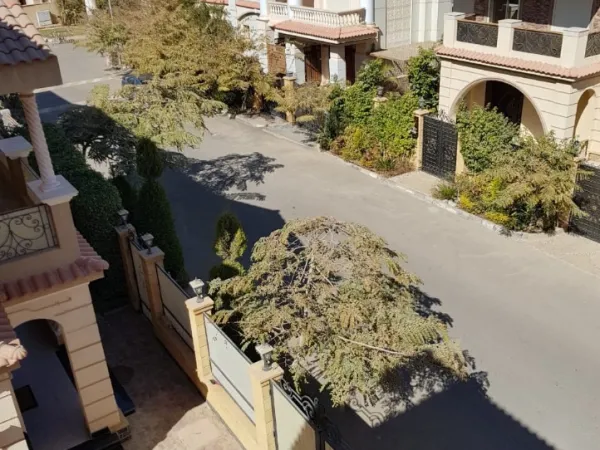 فيلا مستقلة للبيع بكمبوند زيزينيا المستقبل سيتي بمساحة 330 م²