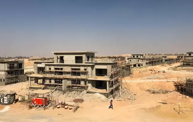 Villas 824 SQ, M For Sale In Swan Lake Residence New Cairo