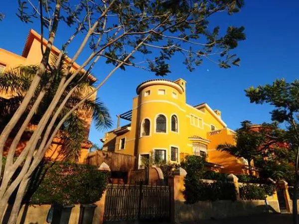 فيلا مميزة للبيع في بالم هيلز اكتوبر بمساحة 600 متر