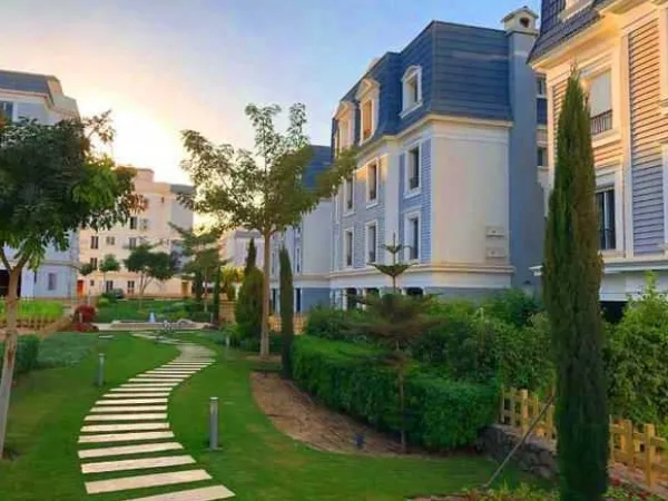 Villa For Sale 278m in Mountain View October Park Compound with Payment Facilities