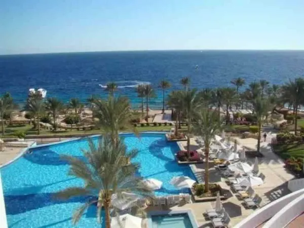 Units  with Garden For Sale With Space 500 Meters in Marassi North Coast