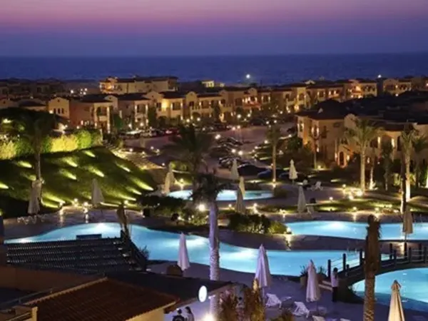 إحجز وحدة بمساحة 120 متر في لافيستا جاردنز العين السخنة