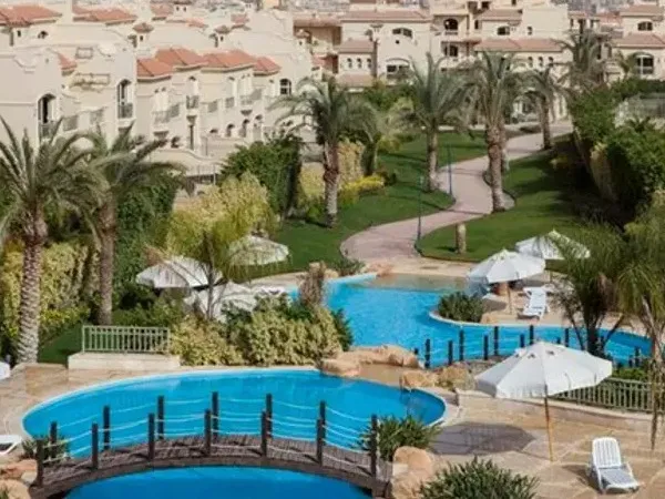 وحدات بمساحة 320 متر للحجز في لافيستا جاردنز