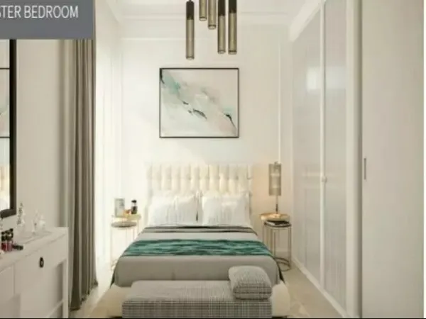 Chalet for Sale in Baymount 52m