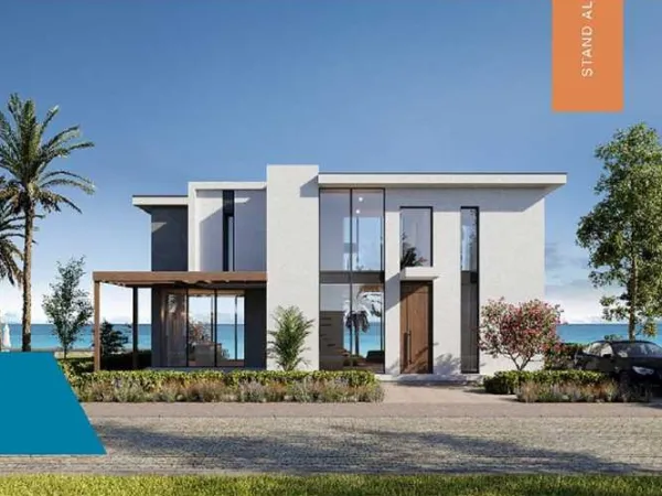 Chalet for Sale in Baymount 49m