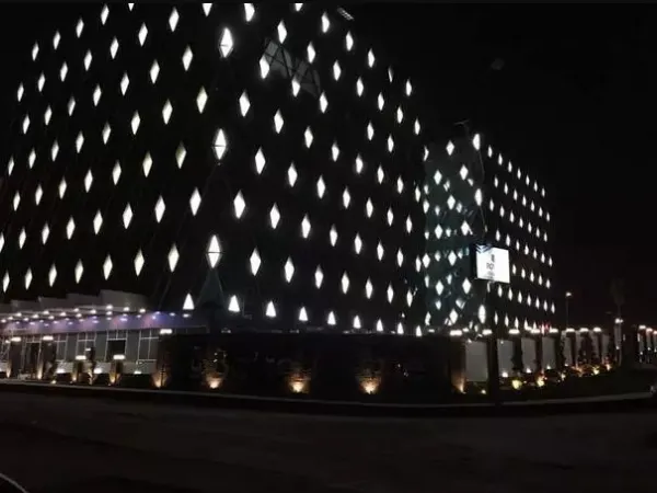 استلم مكتبك في اكبر كمبوندات العاصمة الجديدة كمبوند كايرو بيزنس بلازا