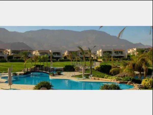 Chalet for sale in La Vista Topaz