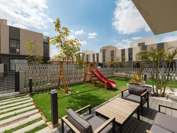 شقق للبيع في البروج 294 متراً