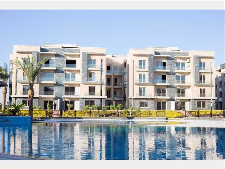 Duplex for sale in Galleria Moon Valley