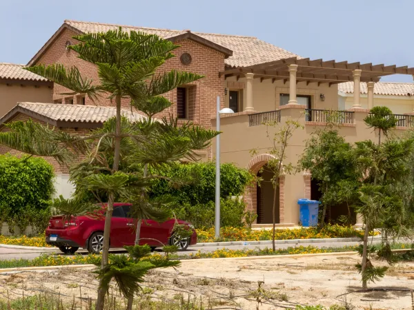 سارع بشراء فيلا 428 متراً في مراسي الساحل الشمالي