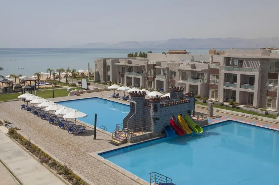 Buy a Duplexe Starting From 200m² in Aroma Beach