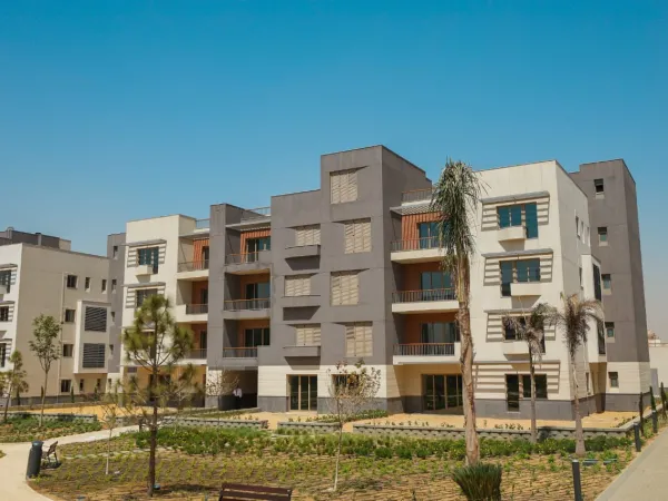 أرخص شقة 3 غرف إستلام فورى بتسهيلات 7 سنوات في District 5 New Cairo