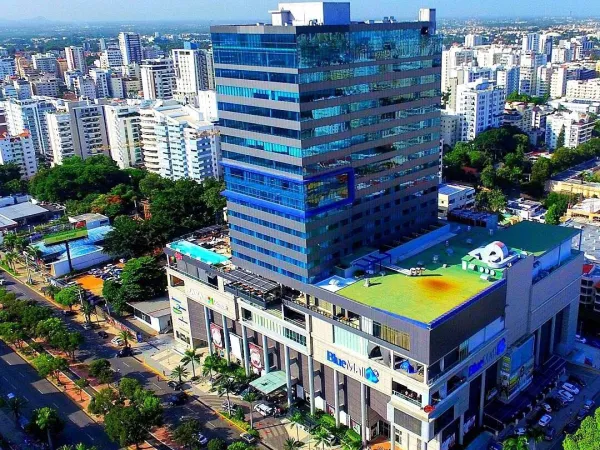 Store with Immediate Delivery and 27 m² in Blue Mall New Capital