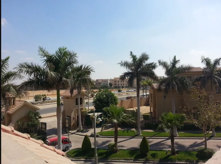 Villa For Sale With ‎Immediate Delivery At Katameya Hills New Cairo