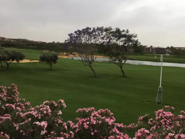 عقارات للبيع في قطامية ديونز 1,700 متراً