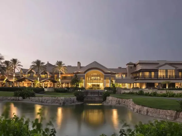 فيلا الأحلام في القاهرة الجديدة في كمبوند قطامية ديونز بمساحة 800 متراً