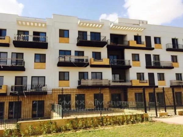 امتلك بنتهاوس داخل كمبوند سوديك ويست تاون مقدم 10%