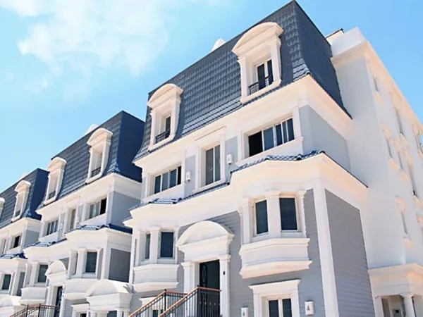 شقة 200م للبيع بموقع مُميز جداً وبأقل سعر للمتر في كمبوند ماونتن فيو هايد بارك التجمع الخامس