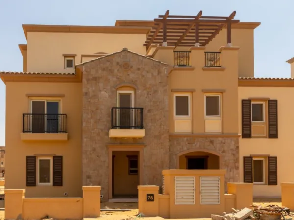 The cheapest 186m² apartment for sale with garden in Mivida new cairo