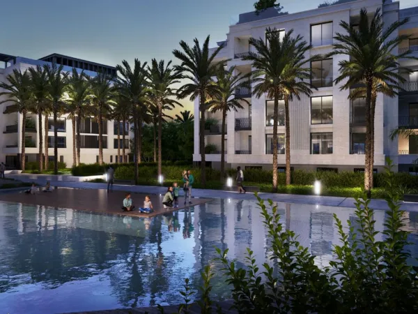 5 غرف نوم فلل للبيع في قطامية كريك 550 متر