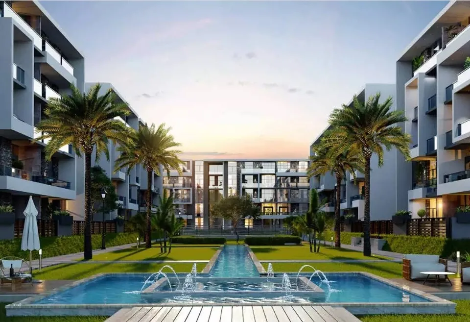 فرصة عظيمة شقة 160 م مع اقساط على 60 شهر فى El Patio 7 New Cairo