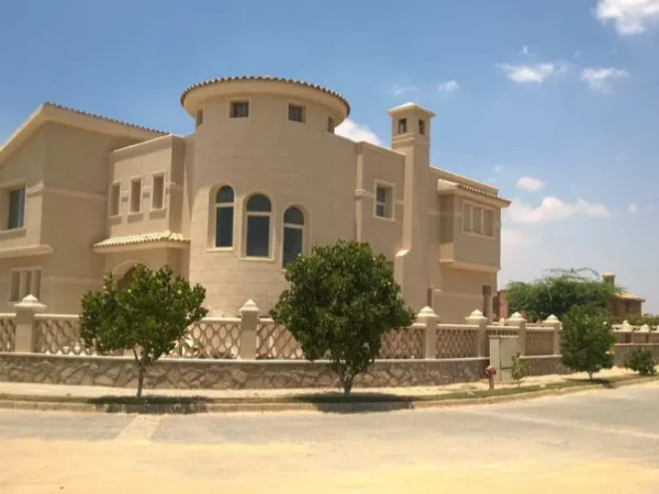 باقل من سعر السوق، فيلا في بالم هيلز 6 أكتوبر 253م تشطيب كامل