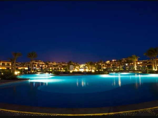 أحصل على شاليه في لافيستا باي الساحل الشمالي بمساحة 150م