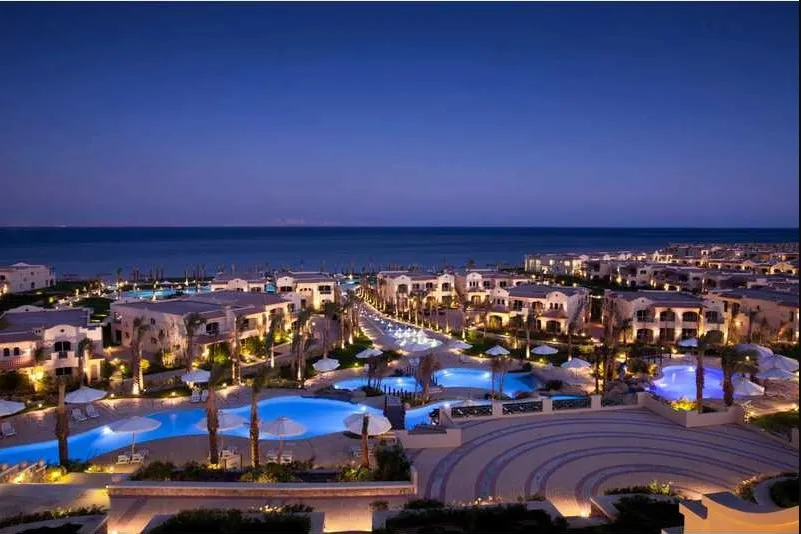 Penthouse 160m in La Vista Bay