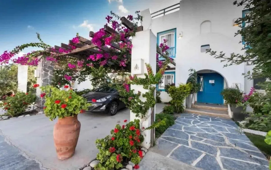 95 Meters Properties for sale in Mountain View Ras El Hikma