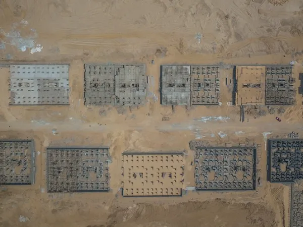 121m² apartment for sale with less than market price in The Address Compound New Cairo