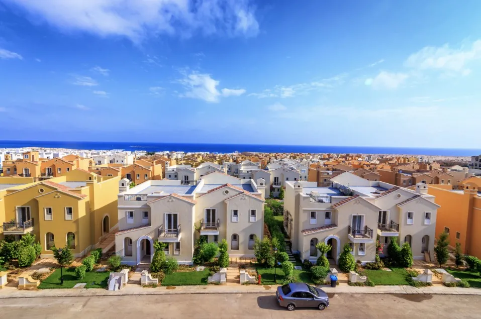 92m² Chalet with attractive price and charming view in Mountain View Ras El Hikma