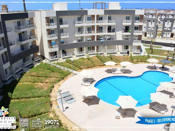 تحت سعر السوق فيلا 210 م للبيع في قرية مارسيليا بيتش 4