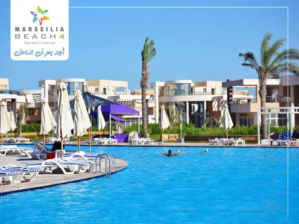 بيوت وفلل للبيع في مارسيليا بيتش 4 410 متر