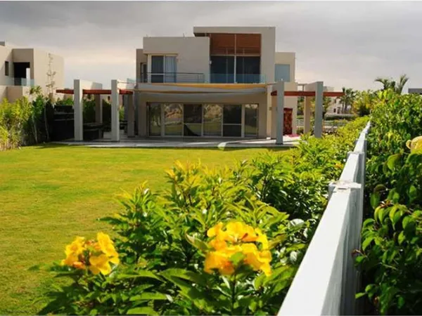 شاليه للبيع بالساحل الشمالي في هاسيندا باي 350 متراً