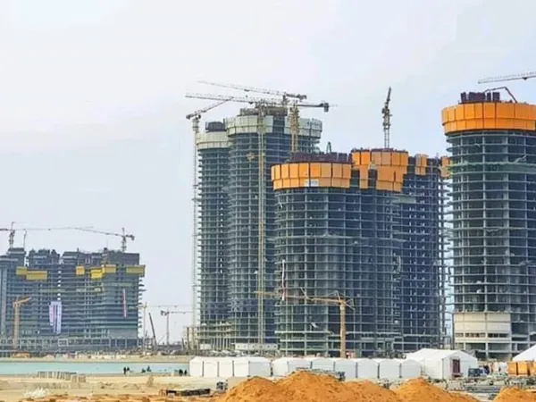 120 Meters Properties for sale in Al Alamein Towers