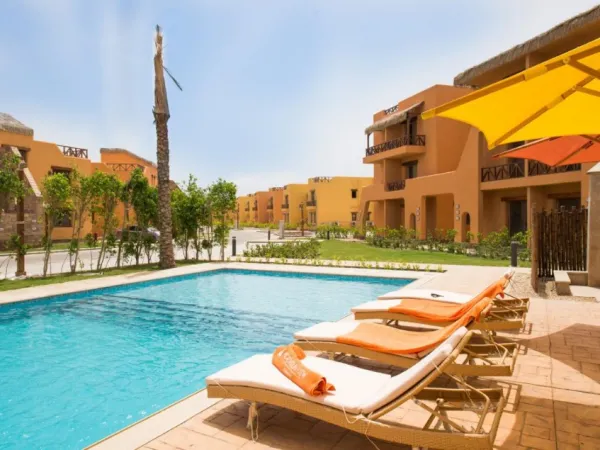 125m² chalet for sale with less than market price in Mountain View 2 Sokhna