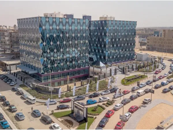 وحدات اداريه للبيع في كايرو بيزنس بلازا 162 متر
