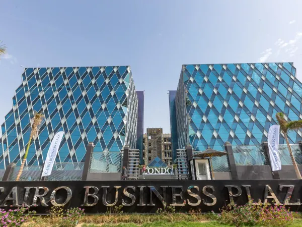 امتلك وحدة إدارية ب 10% مقدم في العاصمة الادارية داخل مشروع كايرو بيزنس بلازا