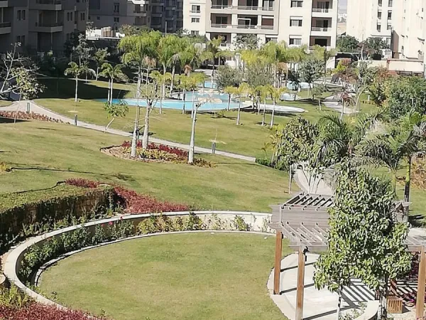 Special offer of 165m² apartment for sale in The Square Sabbour New Cairo with distinctive location