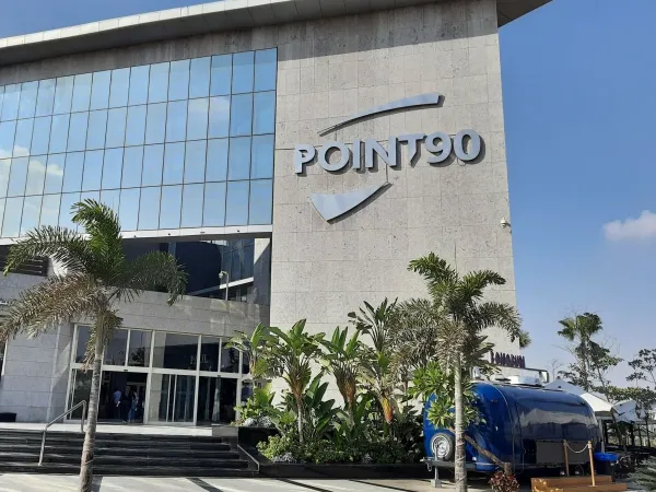 Buy Your Store In The New Administrative Capital, Point 9 18m